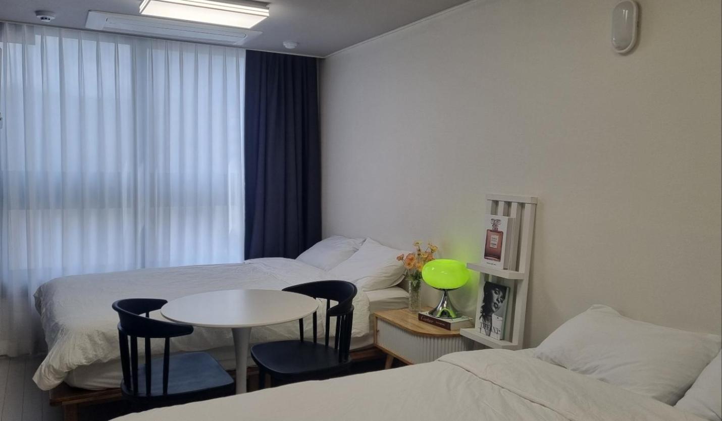 Daegu Starb&B Dsr Hotel Mia Guestroom Bagian luar foto